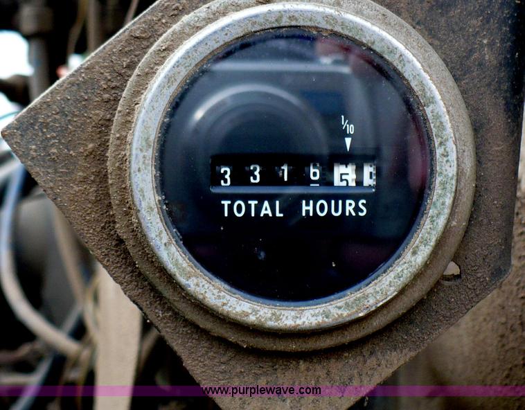 image for item C5974 1984 GMC Topkick 7000 sprayer truck