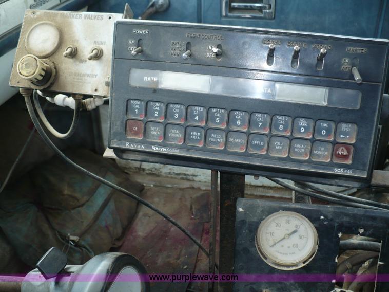 image for item C5974 1984 GMC Topkick 7000 sprayer truck