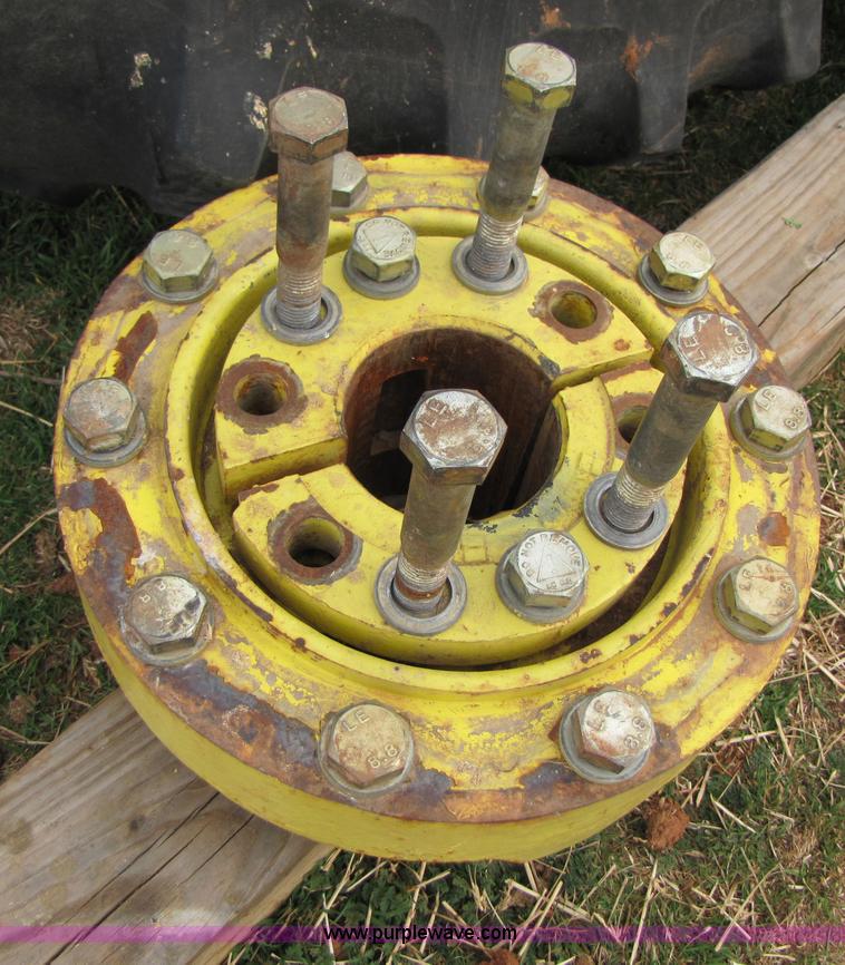 image for item C9624 Firestone 18.4R46 dual tires