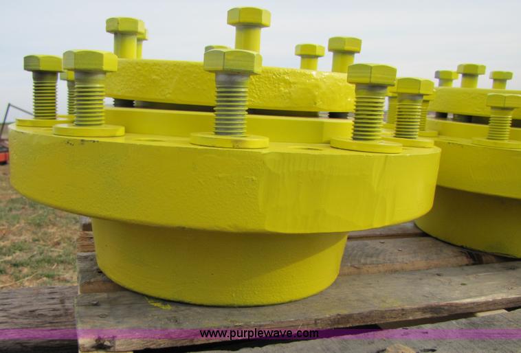 image for item C9626 10 bolt wedge lock dual hubs