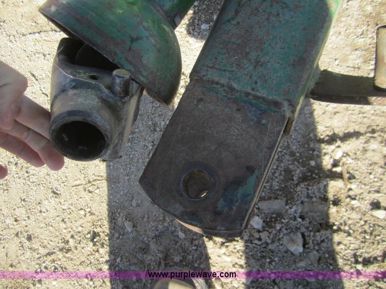 image for item C9901 John Deere 400 grinder/mixer