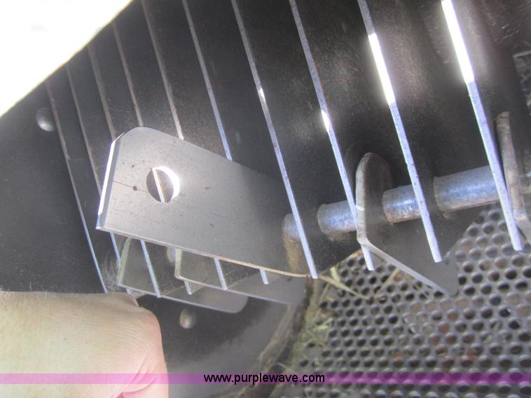 image for item C9901 John Deere 400 grinder/mixer