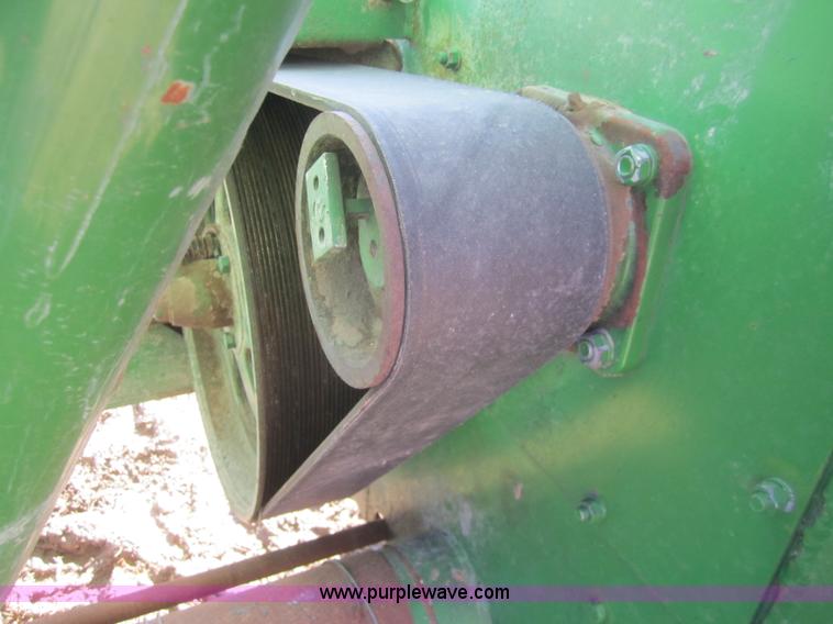 image for item C9901 John Deere 400 grinder/mixer
