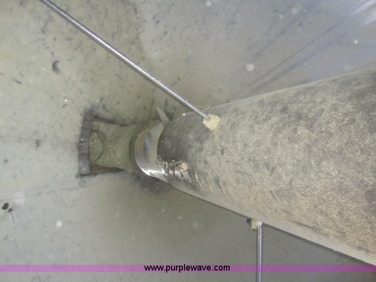 image for item C9901 John Deere 400 grinder/mixer