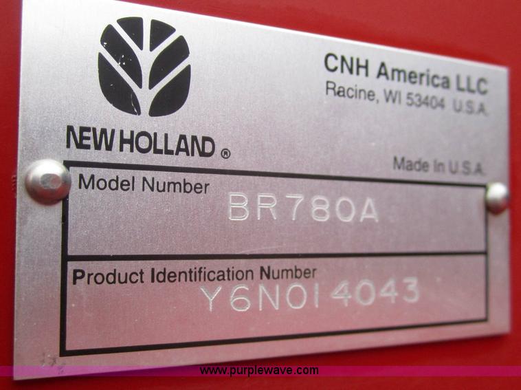 image for item C9902 New Holland BR780A round baler
