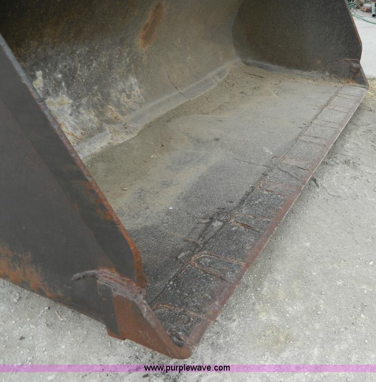 image for item D8741 Steel loader bucket