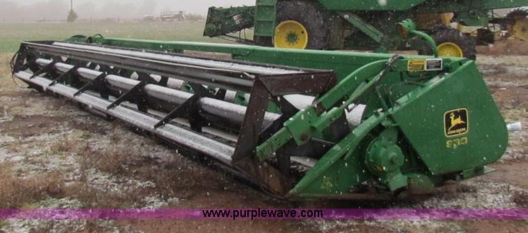 image for item I9509 John Deere 930 platform header
