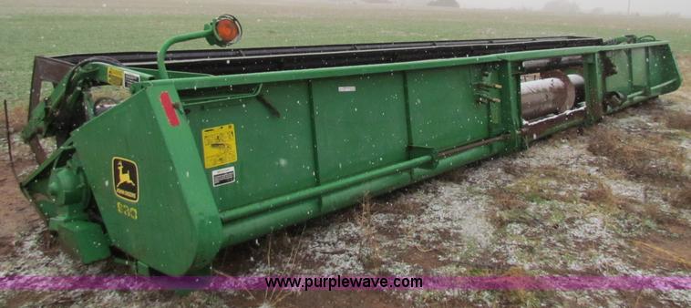 image for item I9509 John Deere 930 platform header