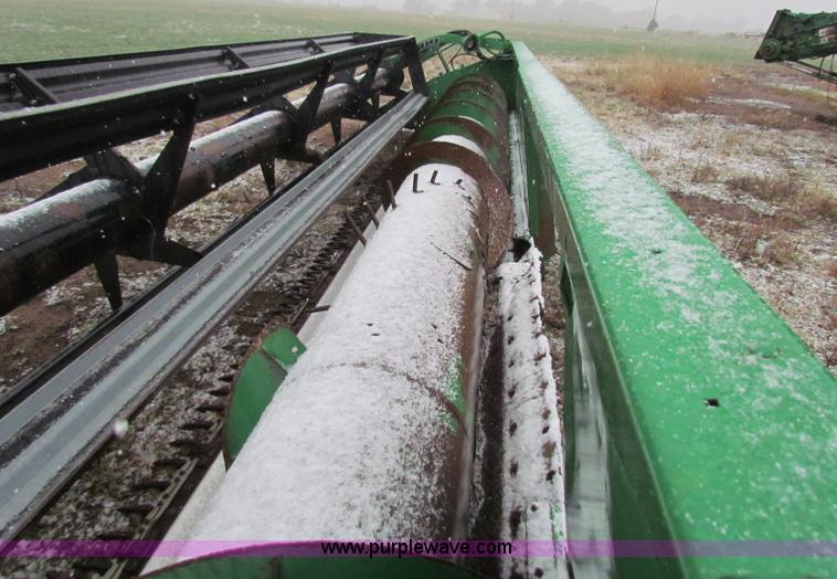 image for item I9509 John Deere 930 platform header