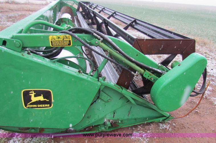 image for item I9509 John Deere 930 platform header