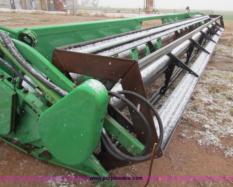 image for item I9509 John Deere 930 platform header