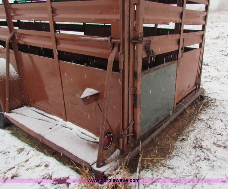 image for item I9510 1977 Hale stock trailer