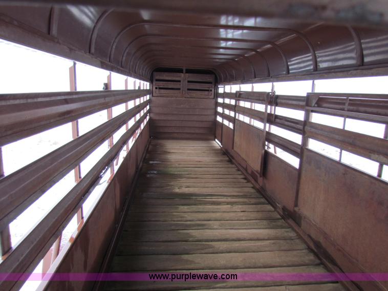 image for item I9510 1977 Hale stock trailer