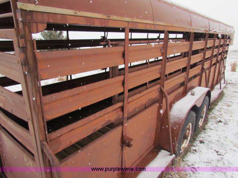 image for item I9510 1977 Hale stock trailer