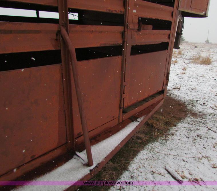 image for item I9510 1977 Hale stock trailer