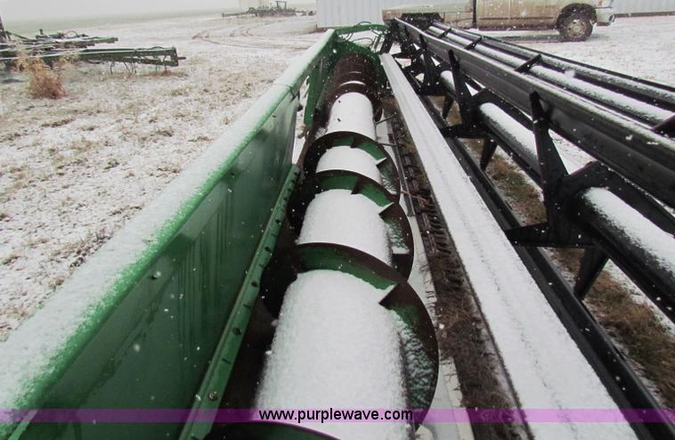 image for item I9512 John Deere 925 platform header