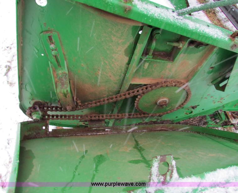 image for item I9512 John Deere 925 platform header
