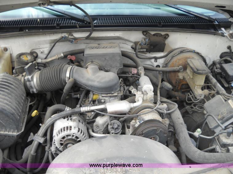 image for item A1842 1999 Chevrolet C2500 pickup truck