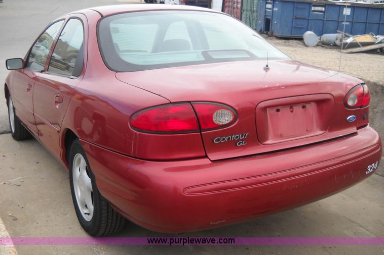 image for item A1844 1996 Ford Contour GL