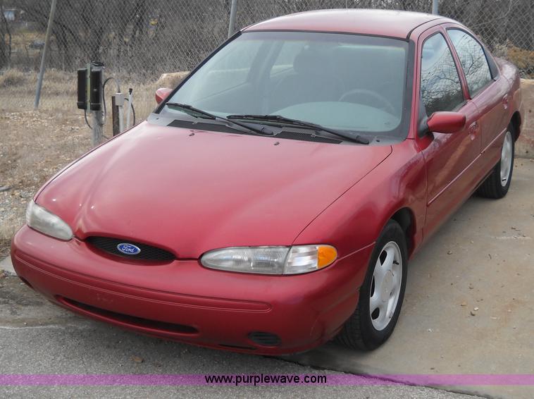 image for item A1844 1996 Ford Contour GL