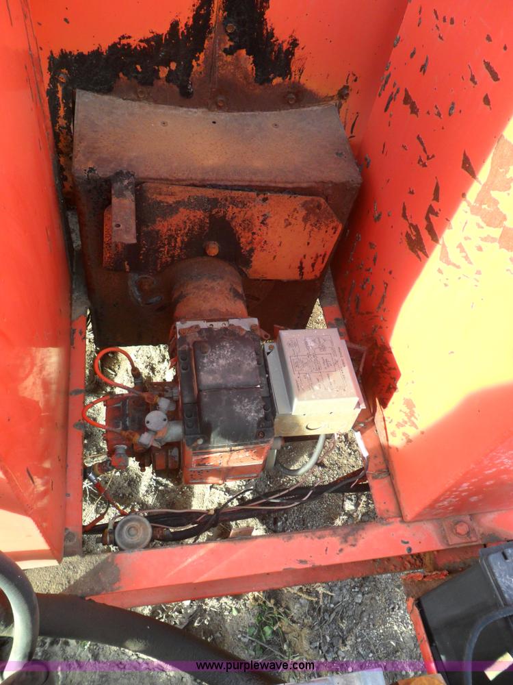 image for item A1968 Crafco EZ Pour melter applicator