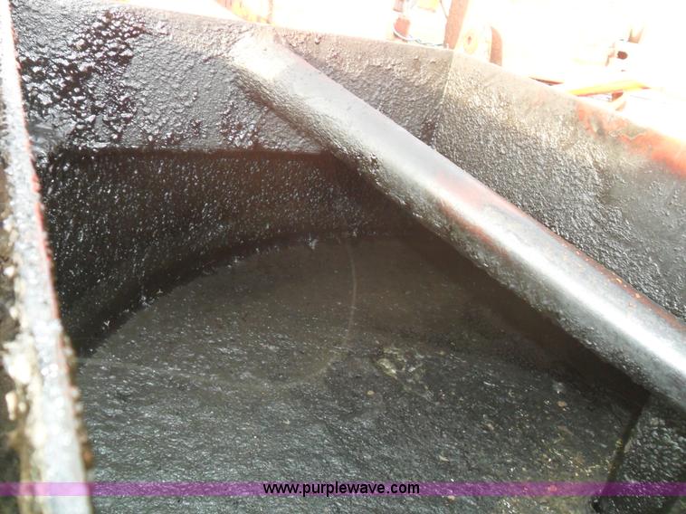 image for item A1968 Crafco EZ Pour melter applicator