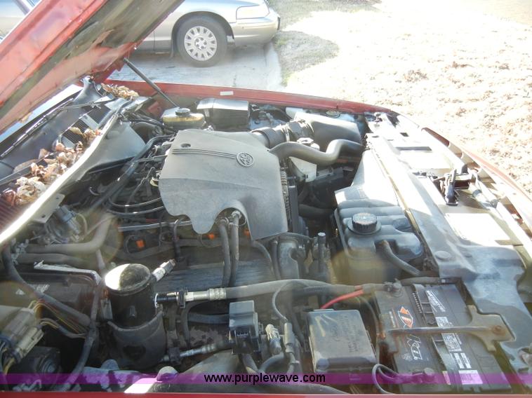 image for item A3421 2000 Ford Crown Victoria Police Interceptor