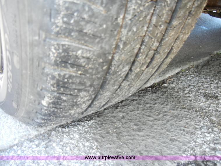 image for item A3421 2000 Ford Crown Victoria Police Interceptor