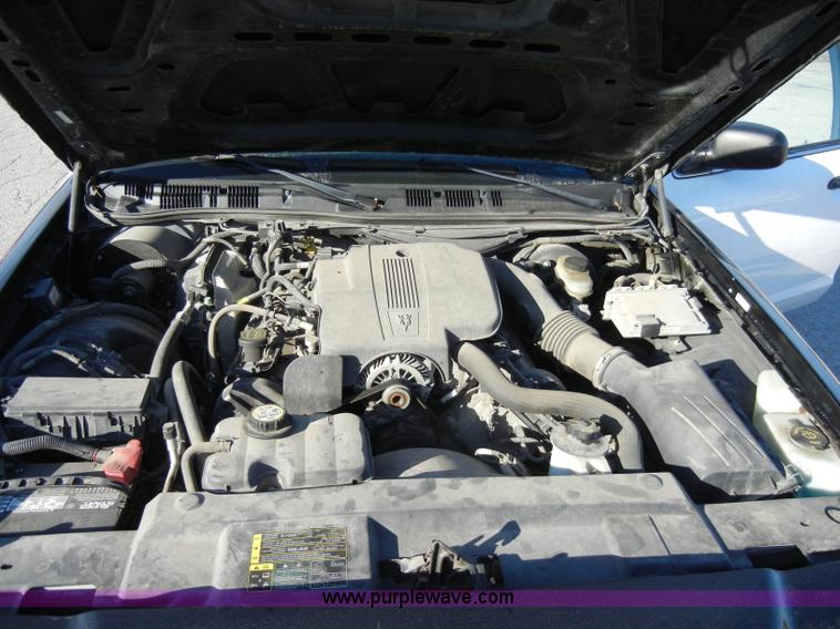 image for item A3422 2005 Ford Crown Victoria Police Interceptor