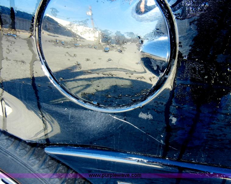 image for item A3422 2005 Ford Crown Victoria Police Interceptor