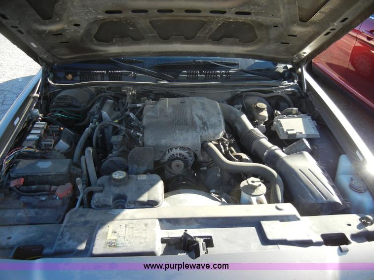 image for item A3423 2005 Ford Crown Victoria Police Interceptor