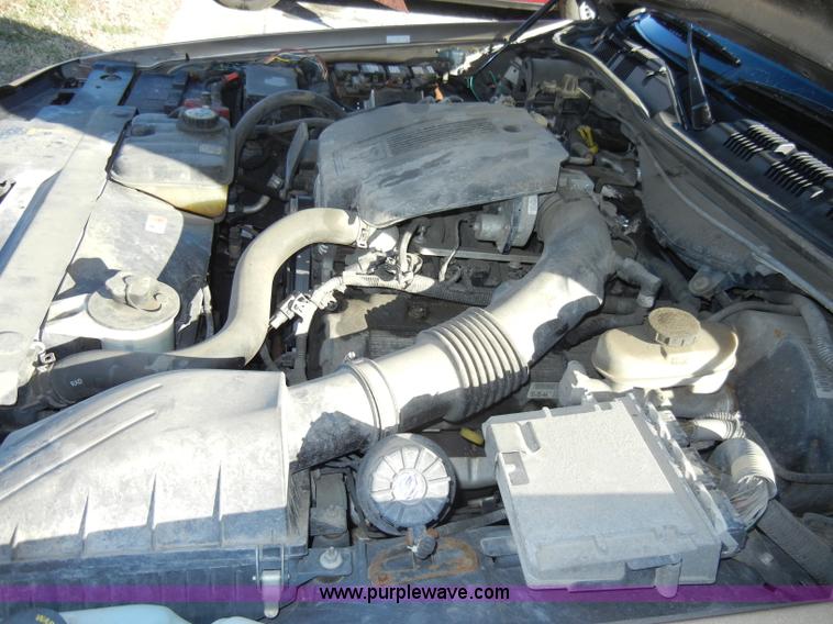 image for item A3423 2005 Ford Crown Victoria Police Interceptor