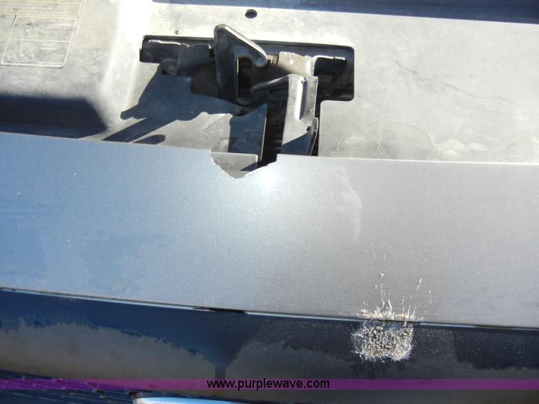 image for item A3423 2005 Ford Crown Victoria Police Interceptor