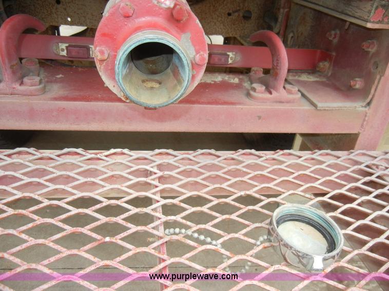 image for item A3465 1977 GMC Sierra 6500 water tanker