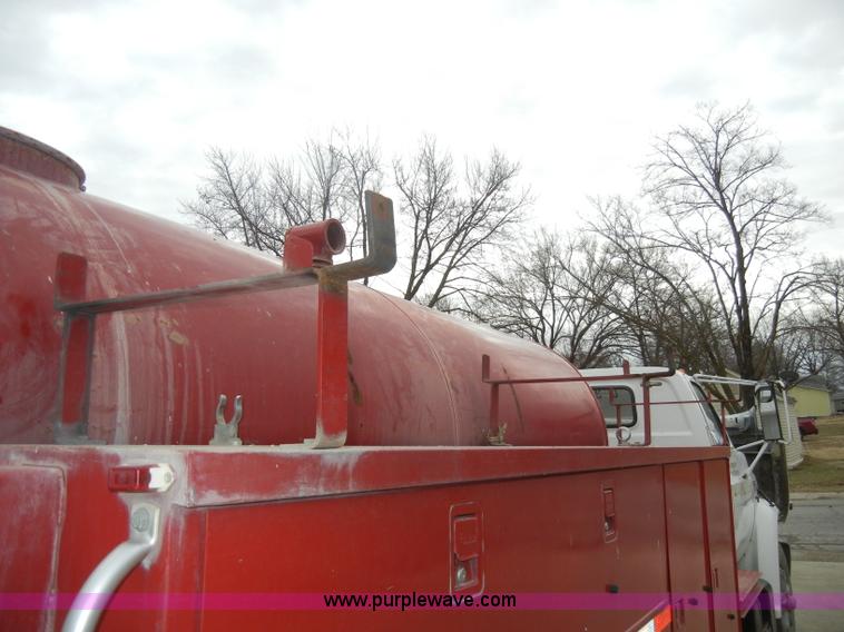 image for item A3465 1977 GMC Sierra 6500 water tanker