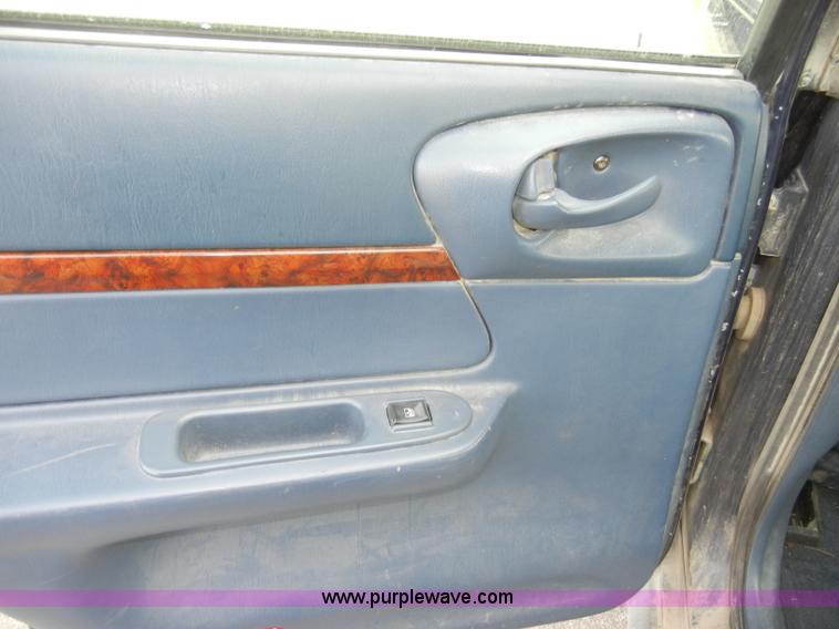 image for item A3469 2000 Chevrolet Impala