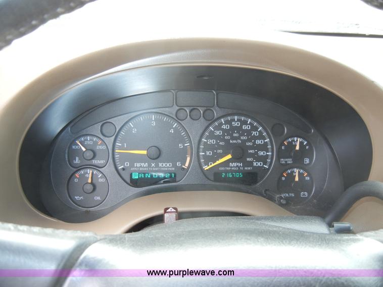 image for item A3470 1999 Chevrolet Blazer LS SUV