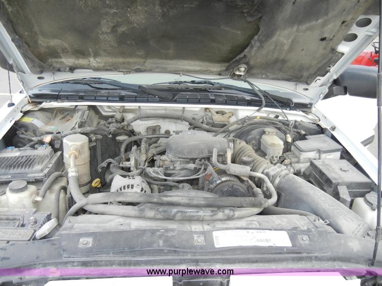 image for item A3470 1999 Chevrolet Blazer LS SUV