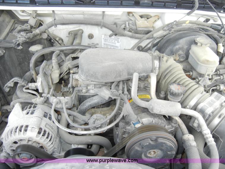 image for item A3470 1999 Chevrolet Blazer LS SUV