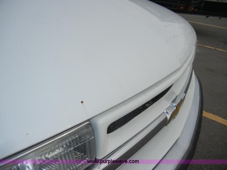 image for item A3470 1999 Chevrolet Blazer LS SUV