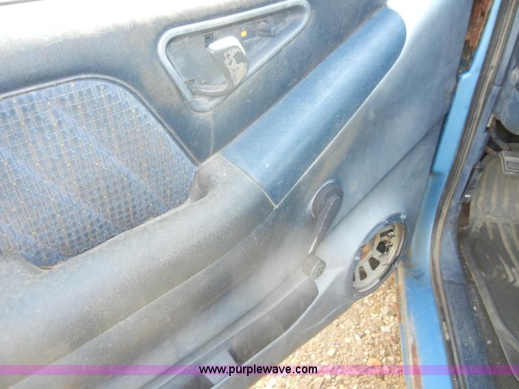 image for item A3488 1996 GMC Sonoma extended cab pickup truck