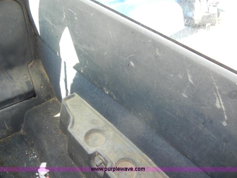 image for item A3488 1996 GMC Sonoma extended cab pickup truck