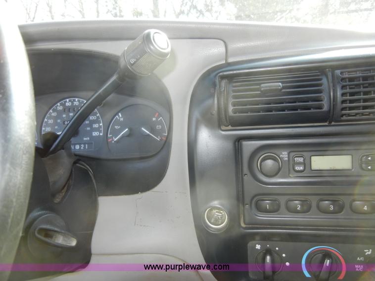image for item A3489 1999 Ford Ranger XLT supercab pickup truck