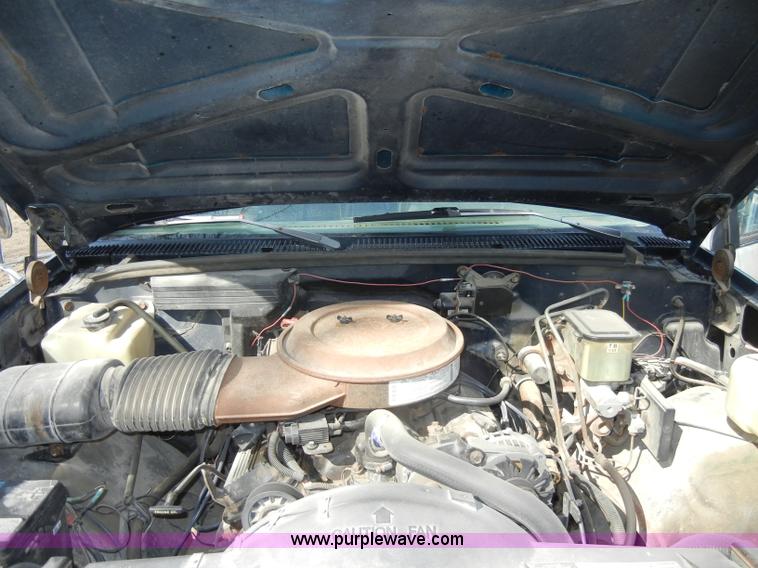 image for item A3491 1993 GMC Sierra C3500HD SL utility truck