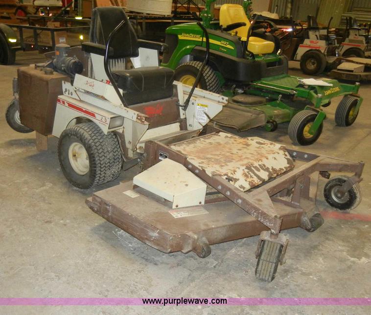 image for item A3495 1993 Grasshopper 7210 mower