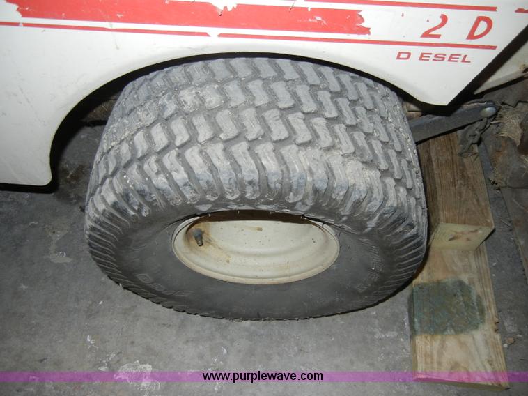 image for item A3495 1993 Grasshopper 7210 mower