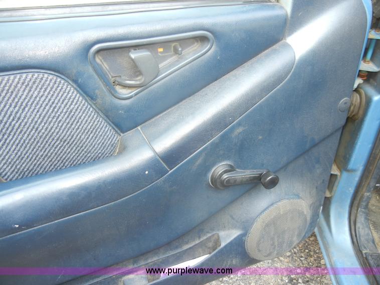 image for item A3496 1997 Chevrolet S10 LS extended cab pickup truck