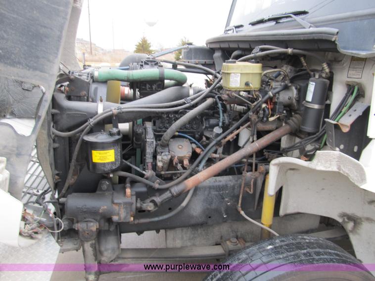 image for item A5419 1995 Freightliner FL60 rescue vehicle