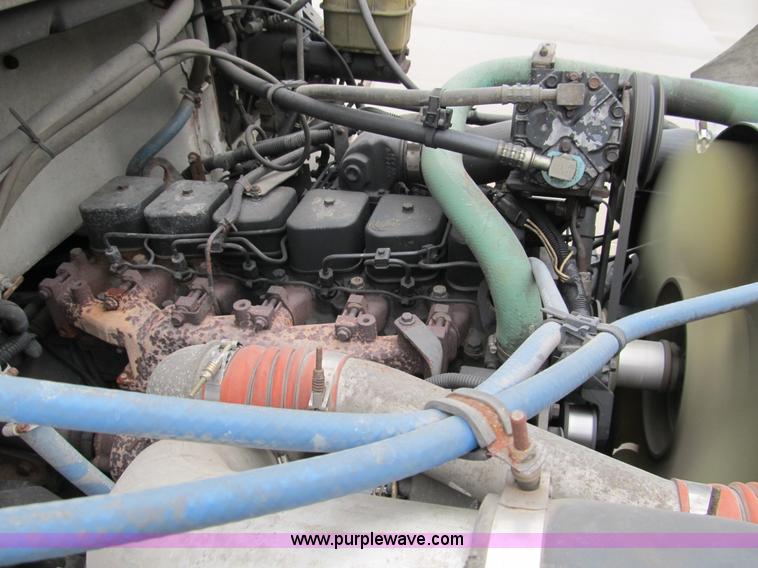 image for item A5419 1995 Freightliner FL60 rescue vehicle