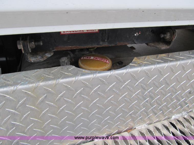 image for item A5419 1995 Freightliner FL60 rescue vehicle